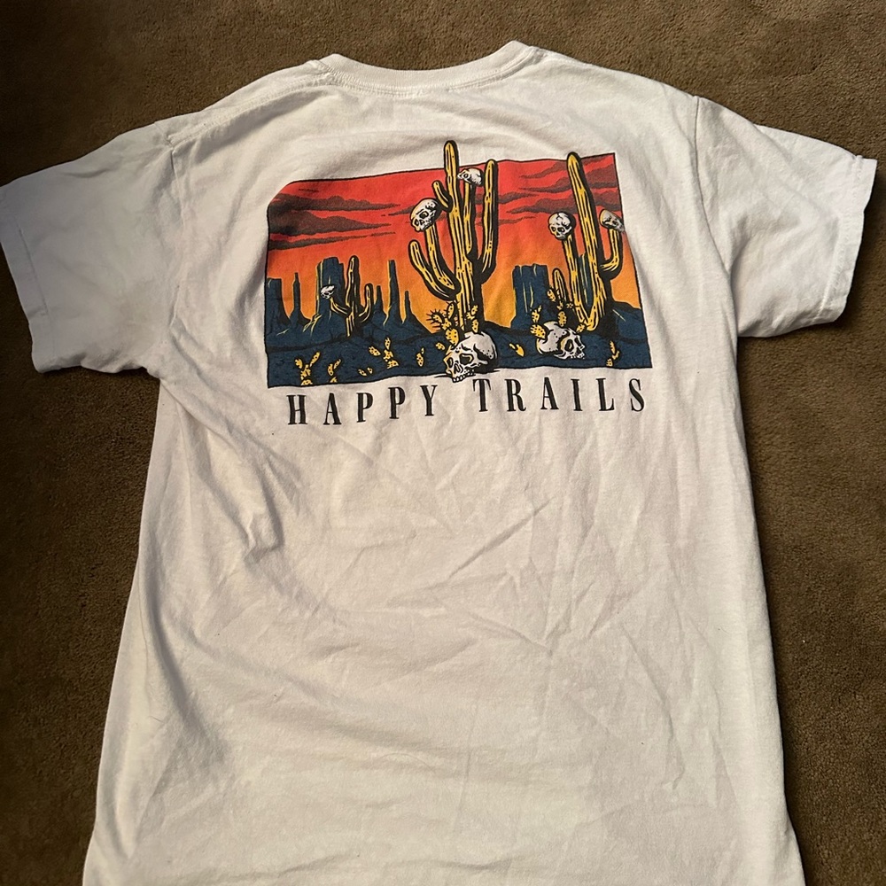 Graphic T-Shirt Happy Trails